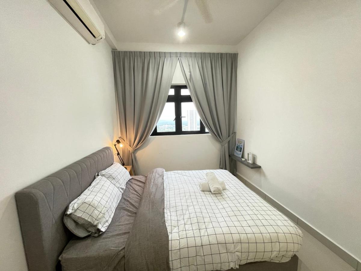 Meridin Medini By Wp Homestay Нусаяя Екстер'єр фото
